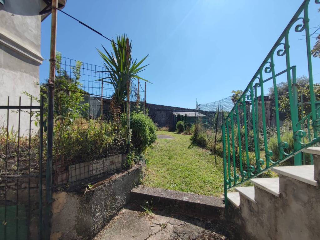 Villa a Genova in Via Fratelli di Coronata - Foto 4