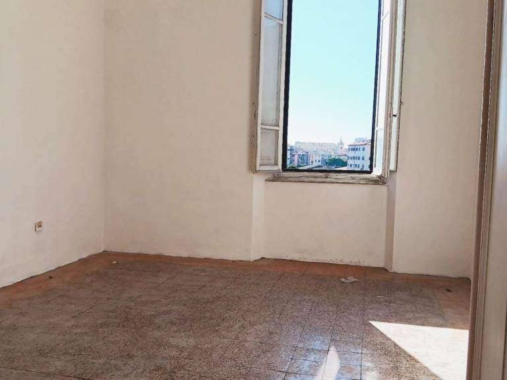 Appartamento a Livorno in PIAZZA DEI LEGNAMI - Foto 3