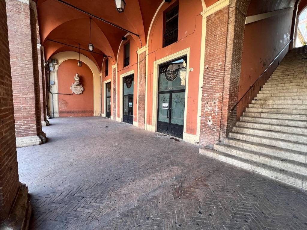 Immobile a Fabriano in PIAZZA DEL COMUNE - Foto 3