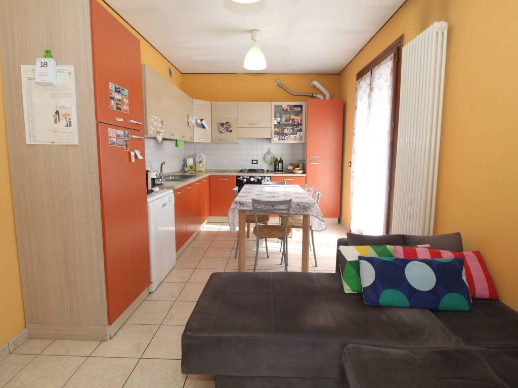 Appartamento a Cornedo vicentino in Via Roma - Foto 2