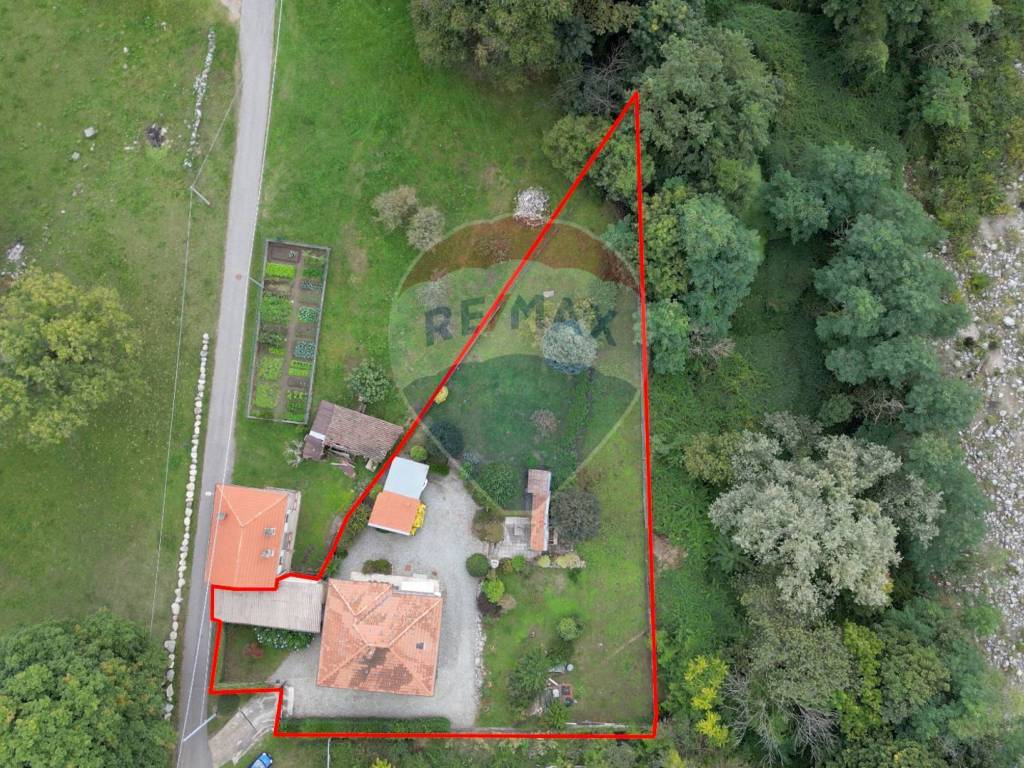 Casa indipendente a Andorno micca in Regione Lorazzo Superiore, 34 - Foto 3