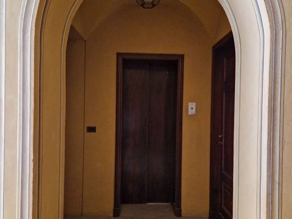 Palazzo / stabile a Tortona in Via Emilia, 168 - Foto 2