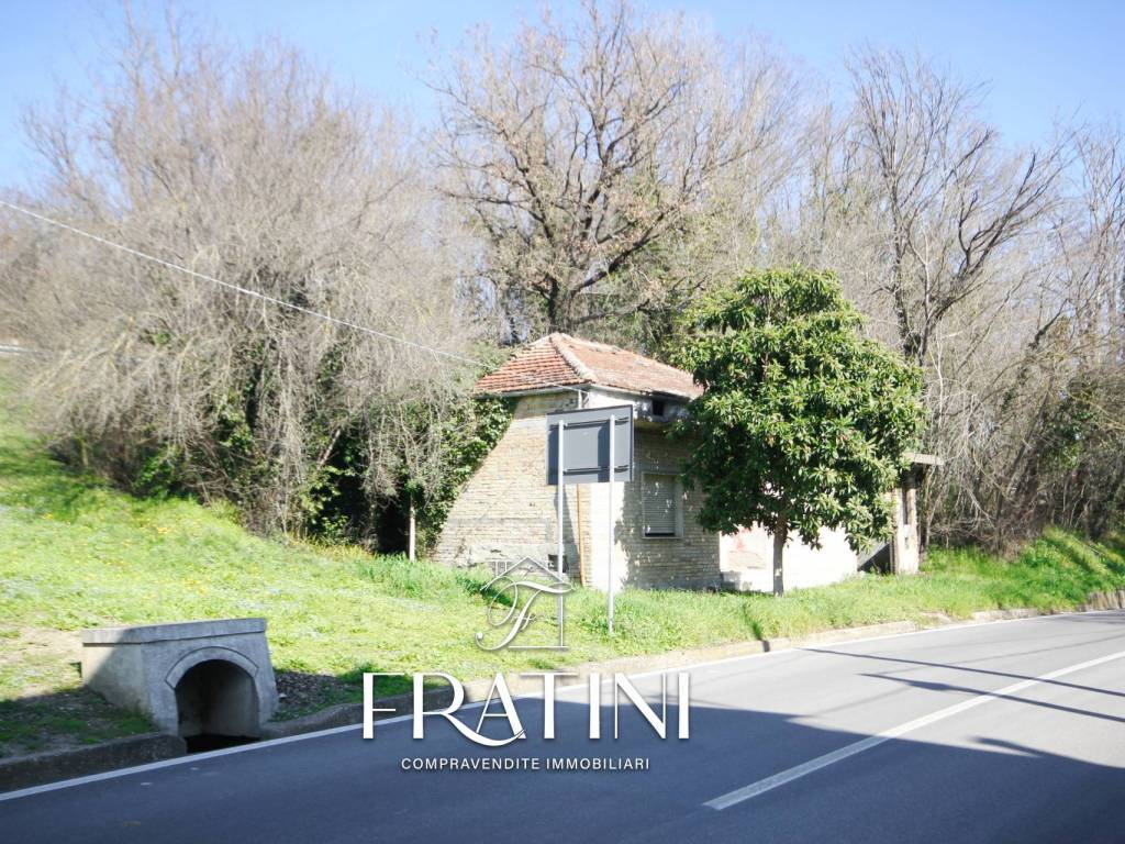 Casa indipendente a Campli in Via Fonte a Collina, 121 - Foto 2