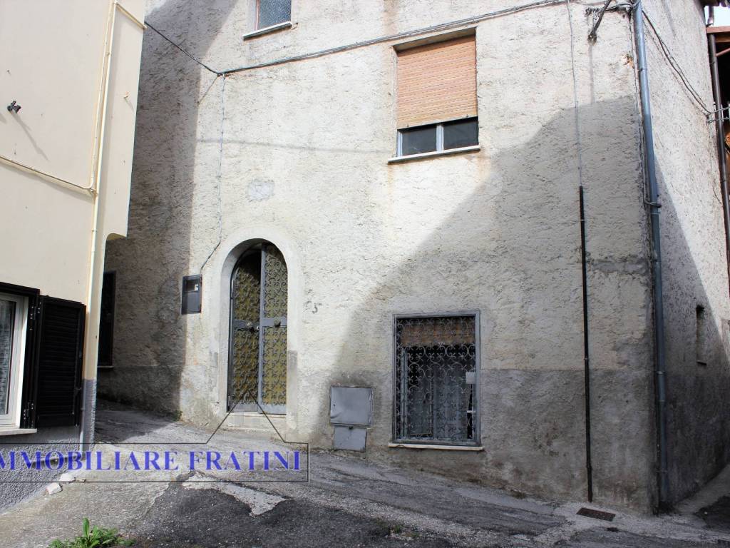 Casa indipendente a Civitella del tronto in Cornacchiano - Foto 2