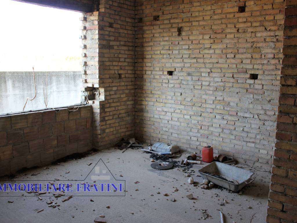 Casa indipendente a Sant'egidio alla vibrata in Sant'Egidio alla Vibrata, Paolantonio - Foto 2