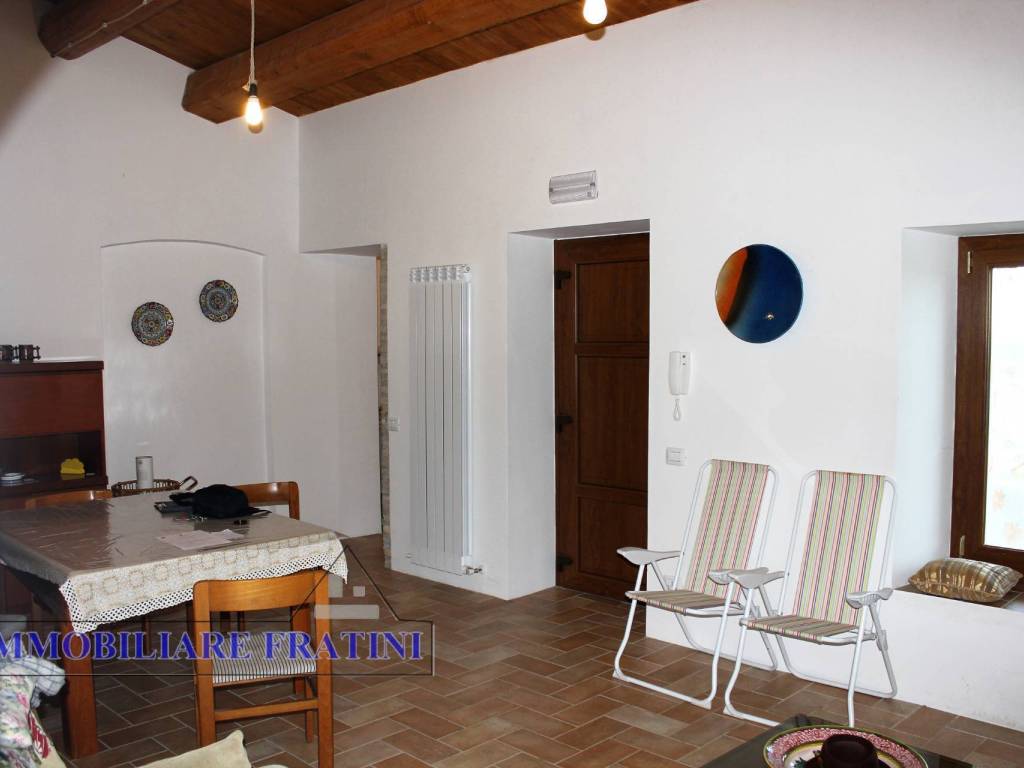 Casa indipendente a Civitella del tronto in Civitella del Tronto - Foto 2