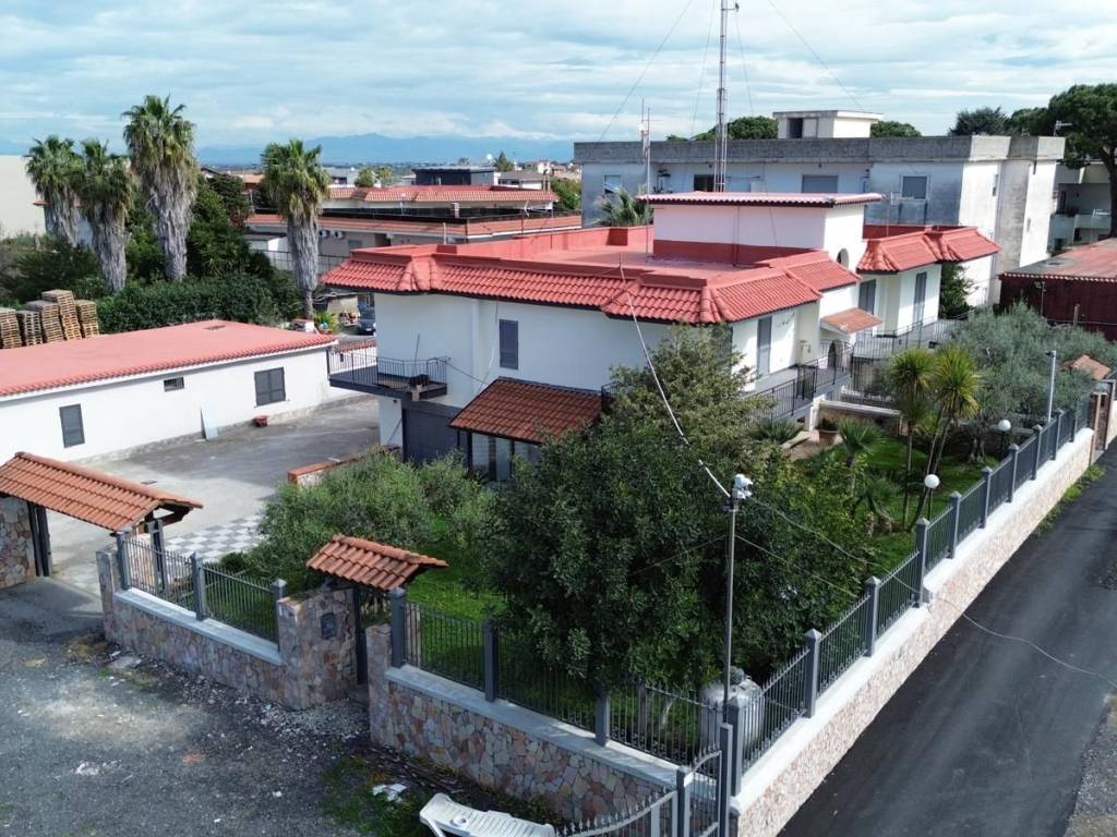 Villa a Giugliano in campania in Via San Nullo - Foto 3