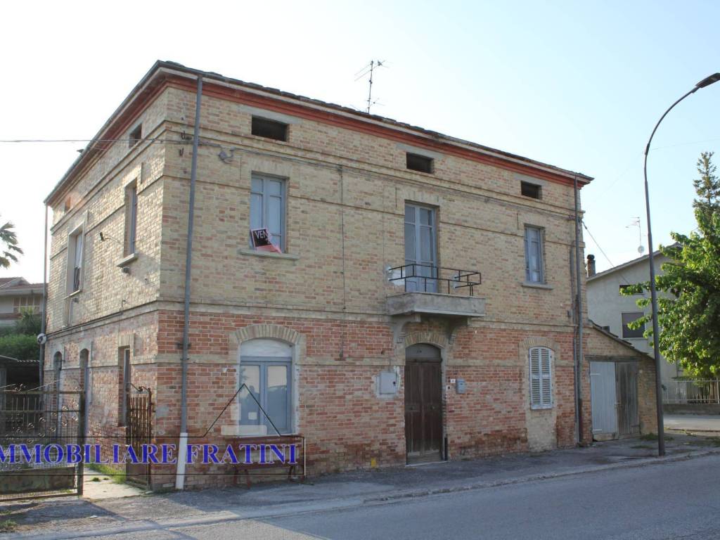 Casa indipendente a Sant'egidio alla vibrata in Sant'Egidio alla Vibrata - Foto 2