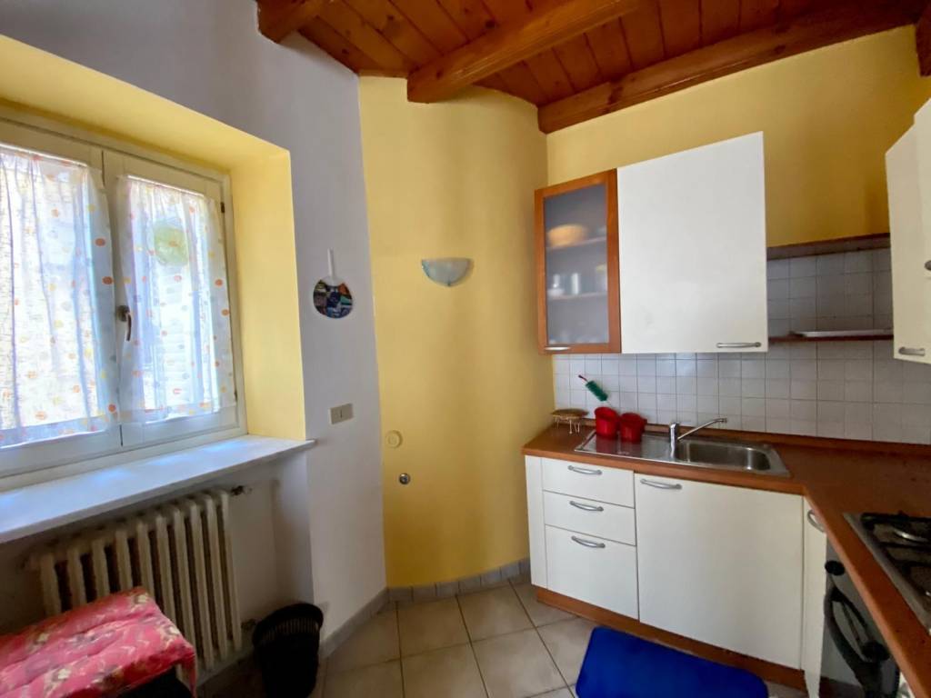 Appartamento a Cuneo in Vicolo Quattro Martiri - Foto 2