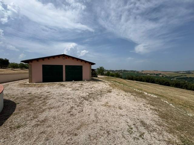 Rustico / casale a Bellante - Foto 4