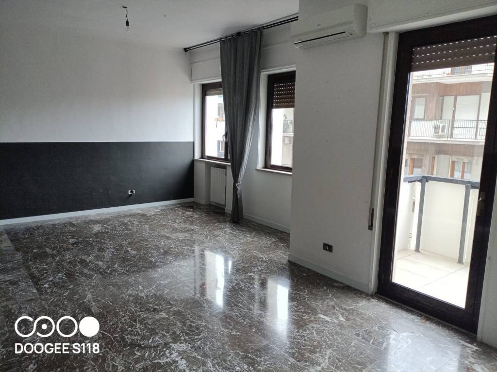 Appartamento a Taranto in Corso Umberto I, 3 - Foto 4