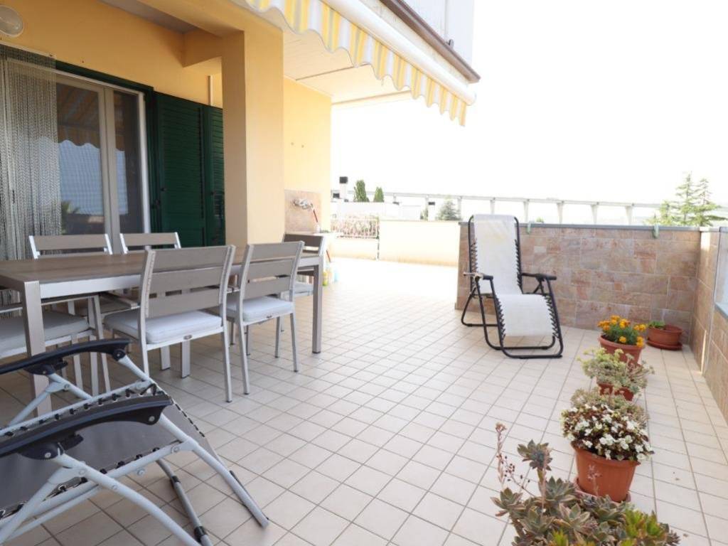 Appartamento a Mosciano sant'angelo in Via Pescara, 24 - Foto 2