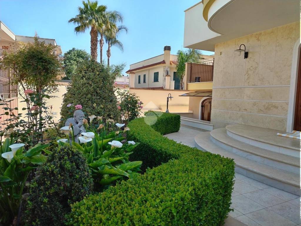 Villa a Bisceglie in Via Giovanni Bovio, 438 - Foto 3