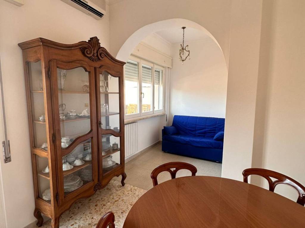 Appartamento a Gaeta in Piazza Generale Vincenzo Traniello - Foto 4