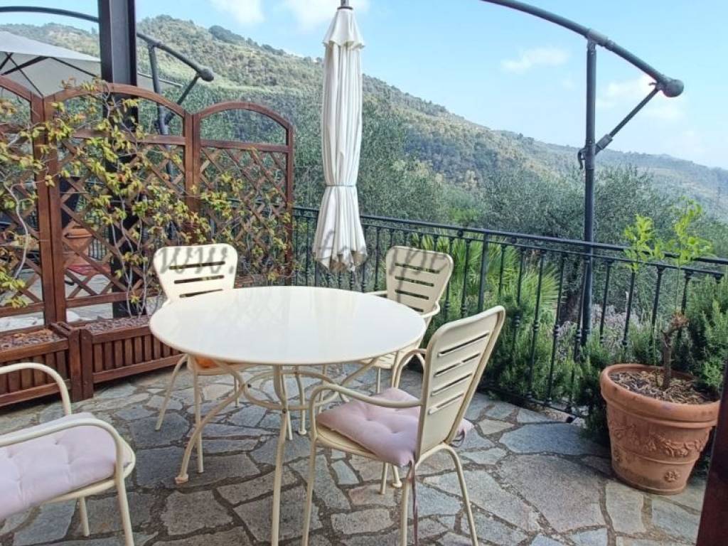 Villa a Dolceacqua in località barbaira - Foto 2