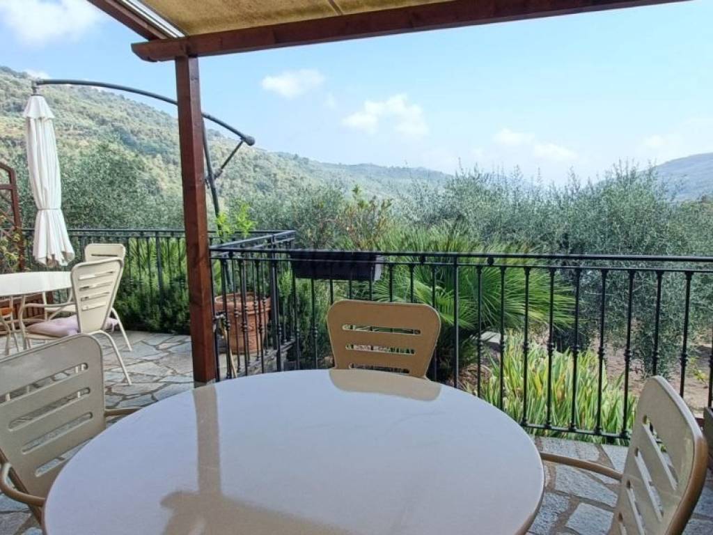 Villa a Dolceacqua in località barbaira - Foto 3