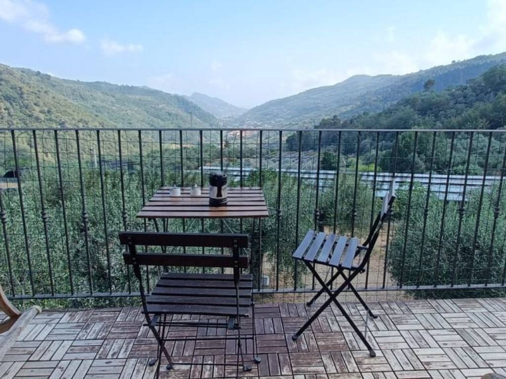 Villa a Dolceacqua in località barbaira - Foto 4