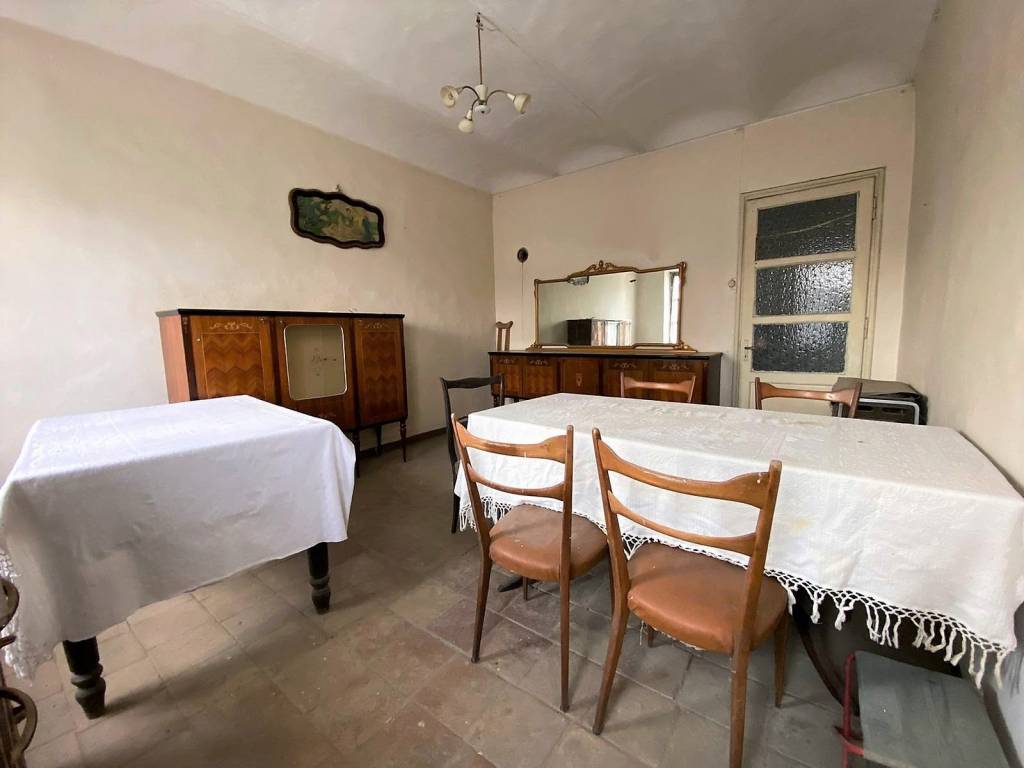Casa indipendente a Vezza d'alba in Regione Val Rubiagno, 14 - Foto 2