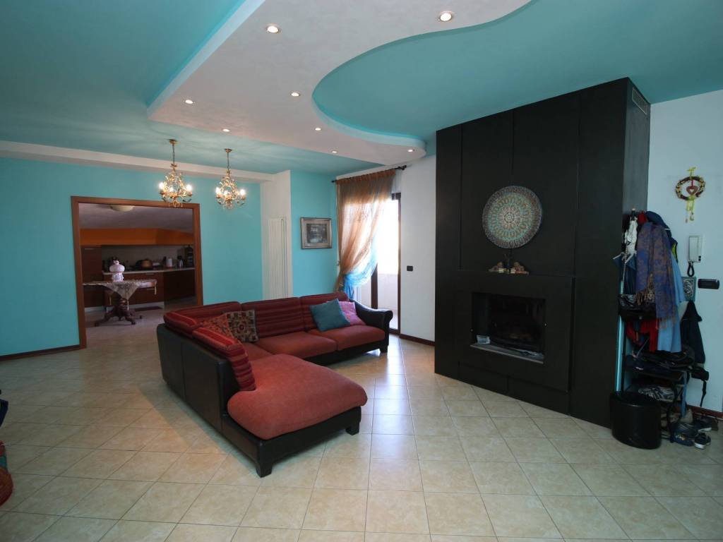 Appartamento a Tortoreto in Via Gabriele D'Annunzio - Foto 2