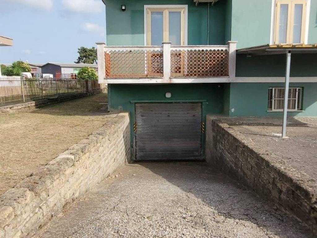 Villa a Aprilia in Via dei Rutuli - Foto 4