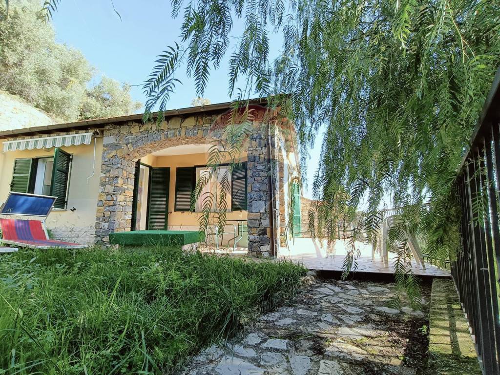 Villa a Cipressa in Via Fossati, 110 - Foto 2