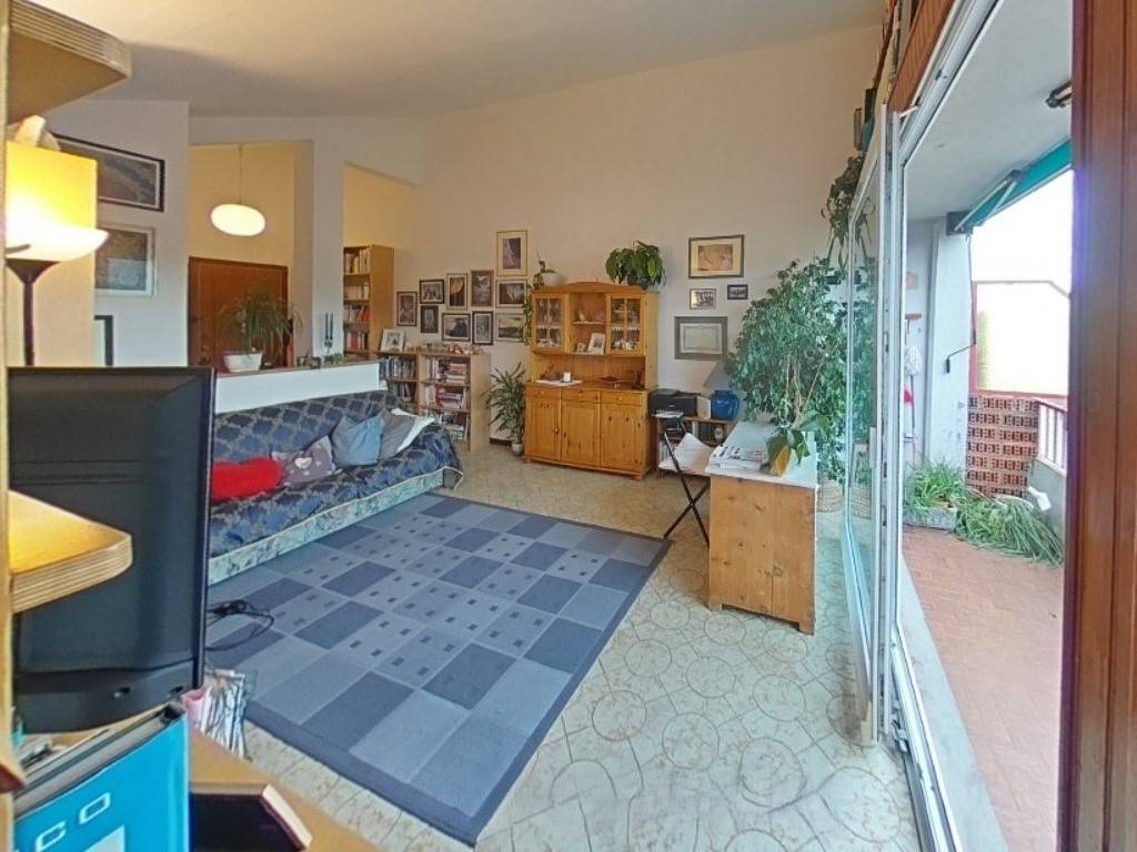 Attico / mansarda a Sarzana in Via Ghiarettolo - Foto 3