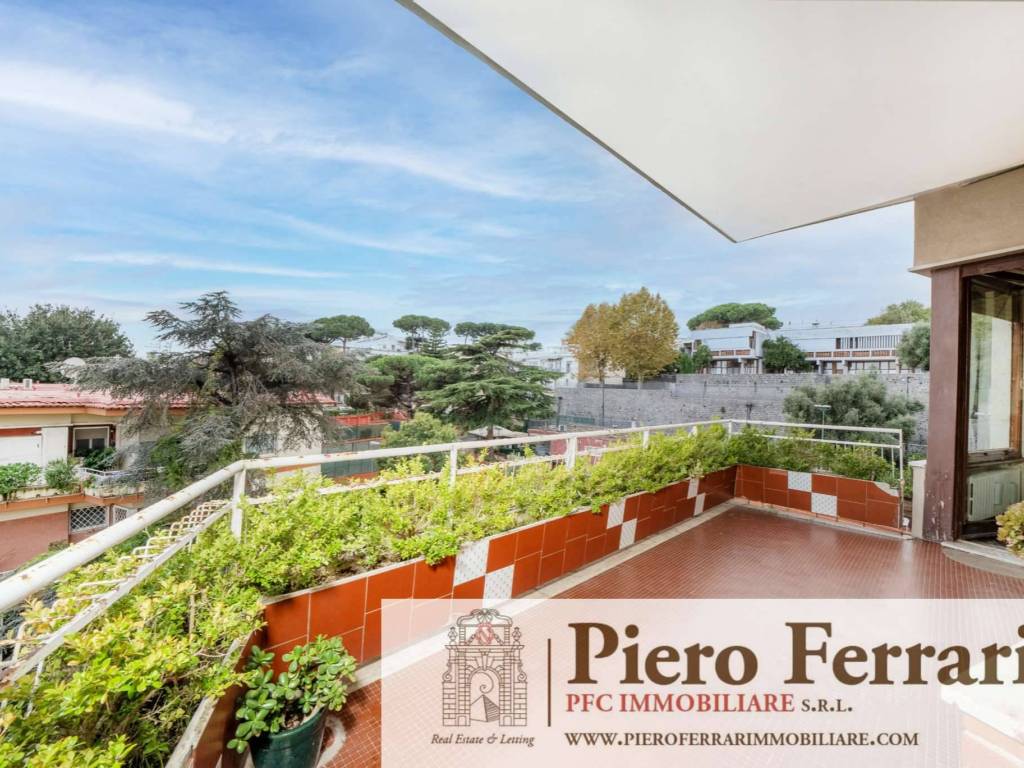 Appartamento a Napoli in via via petrarca 93 93 - Foto 2