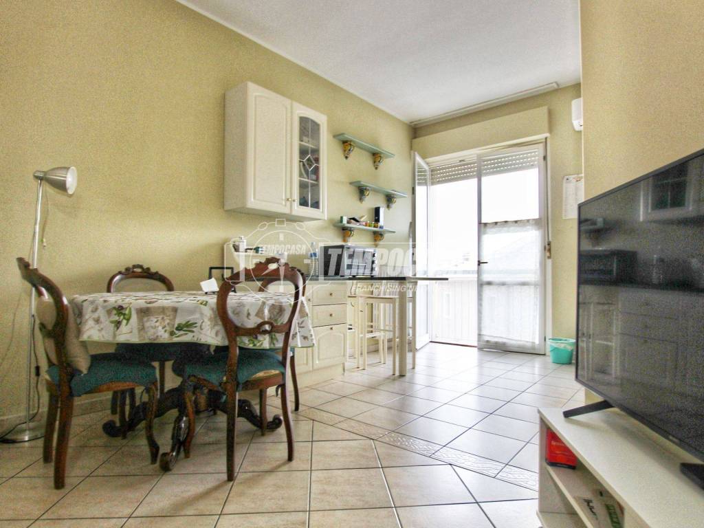 Appartamento a Ancona in Via Beniamino Gigli - Foto 2