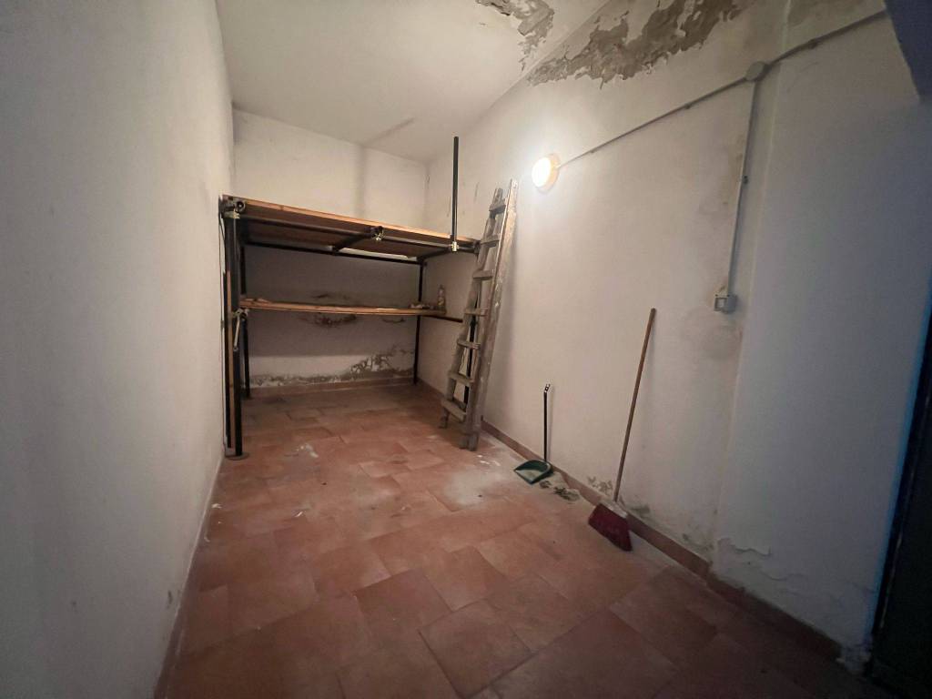Box / garage a Vercelli in Corso Mario Abbiate - Foto 5