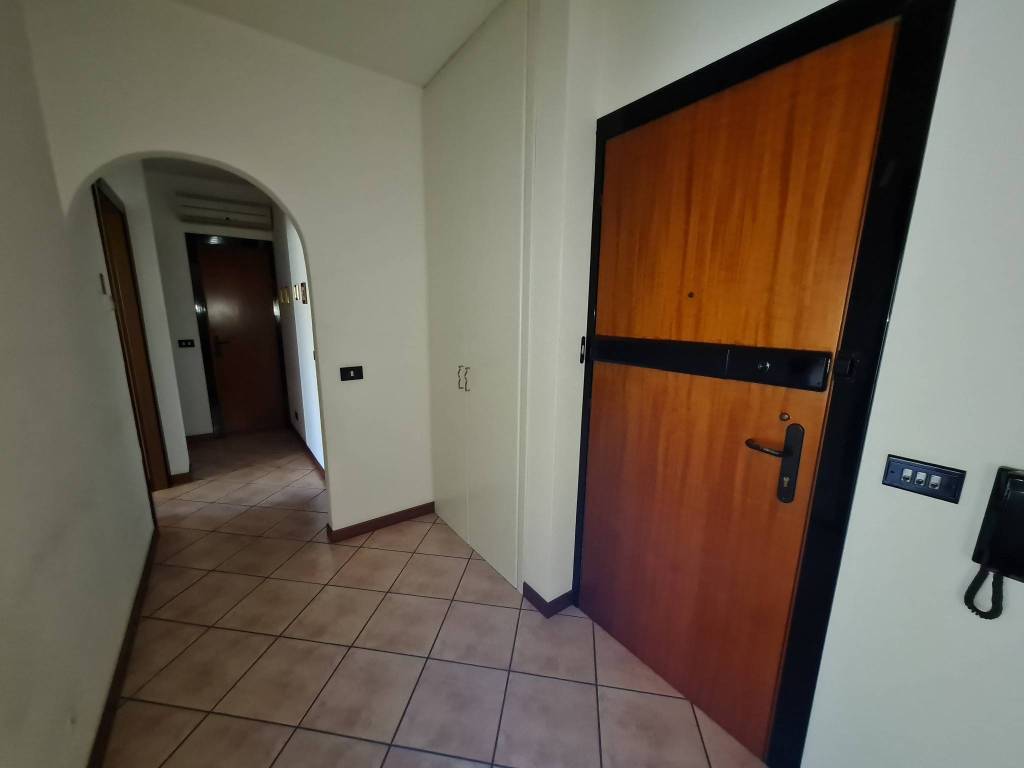 Appartamento a Monfalcone in Via Antonio Pacinotti, 25 - Foto 4