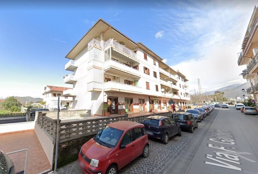 Box / garage a Roccapiemonte in Via Bonaventura Rescigno - Foto 2