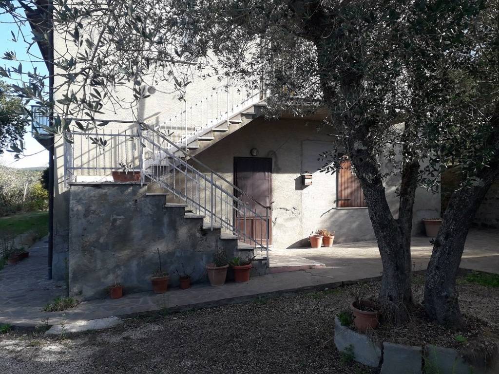Villa a Tuoro sul trasimeno in Via Puntabella - Foto 4