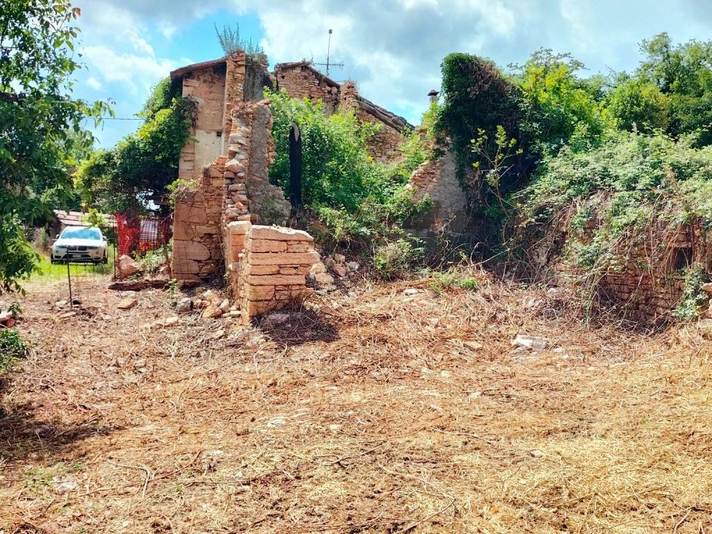 Rustico / casale a Erbezzo in Contrada Schioppi - Foto 2