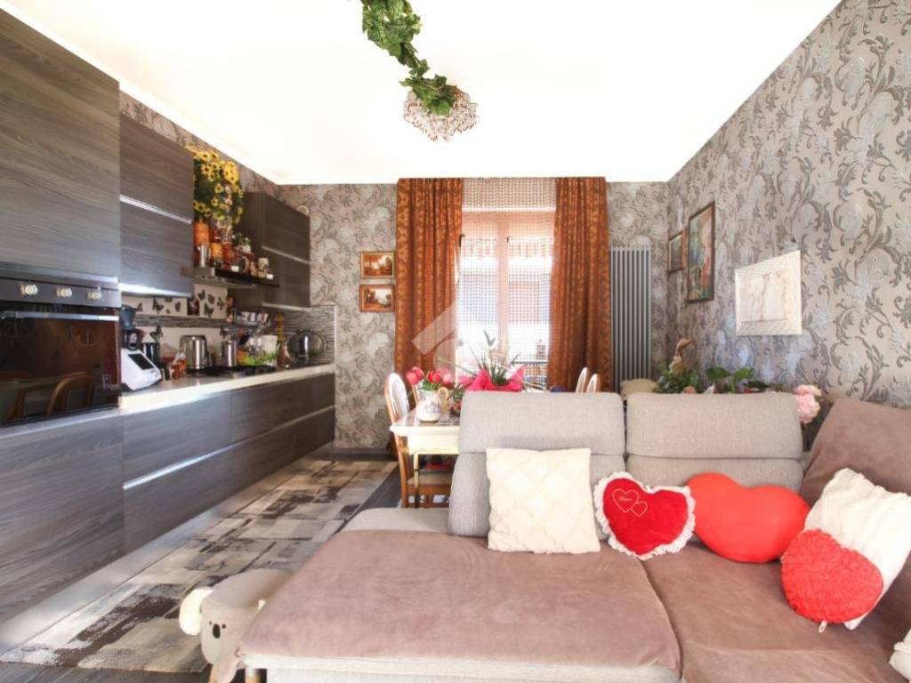 Appartamento a Martinsicuro in Via C. Battisti, 31 - Foto 3