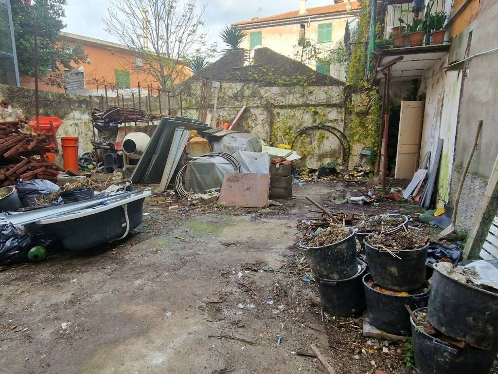 Immobile a Genova in Via Teglia, 88 - Foto 2