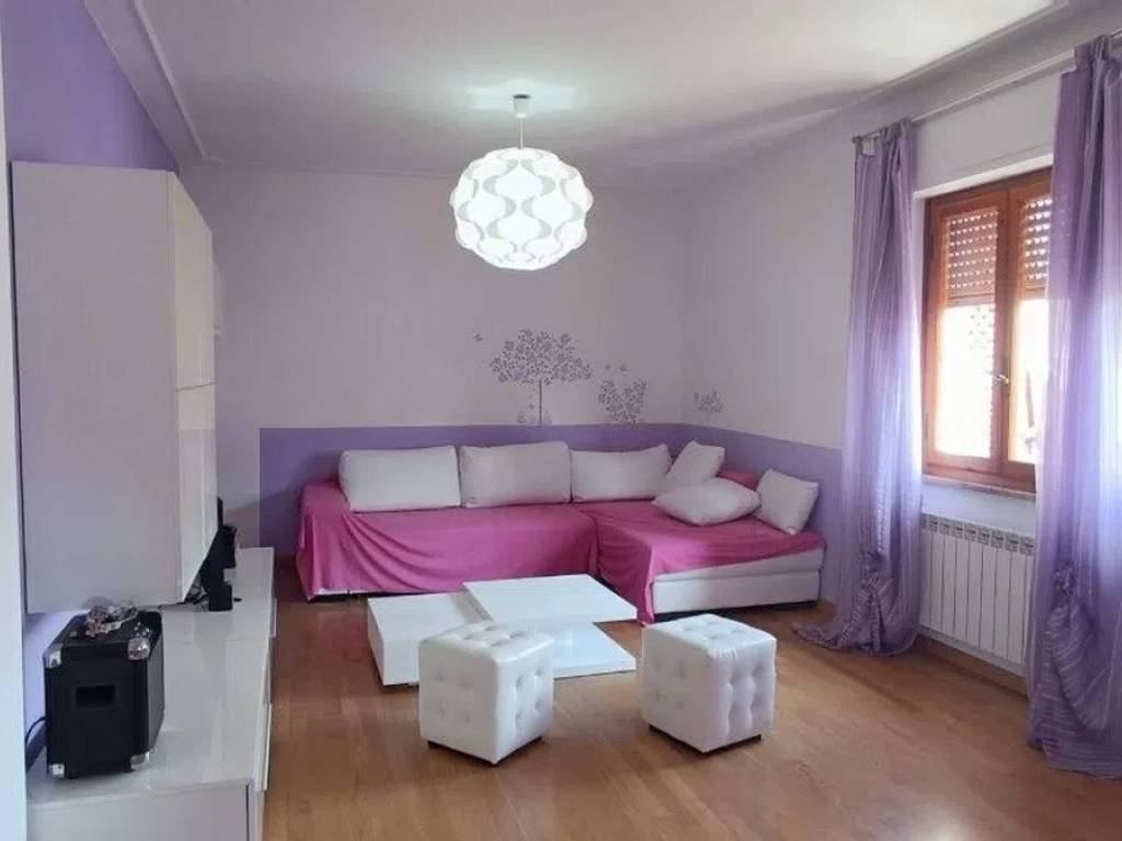 Appartamento a Camaiore in Via Gabriele D'Annunzio - Foto 3