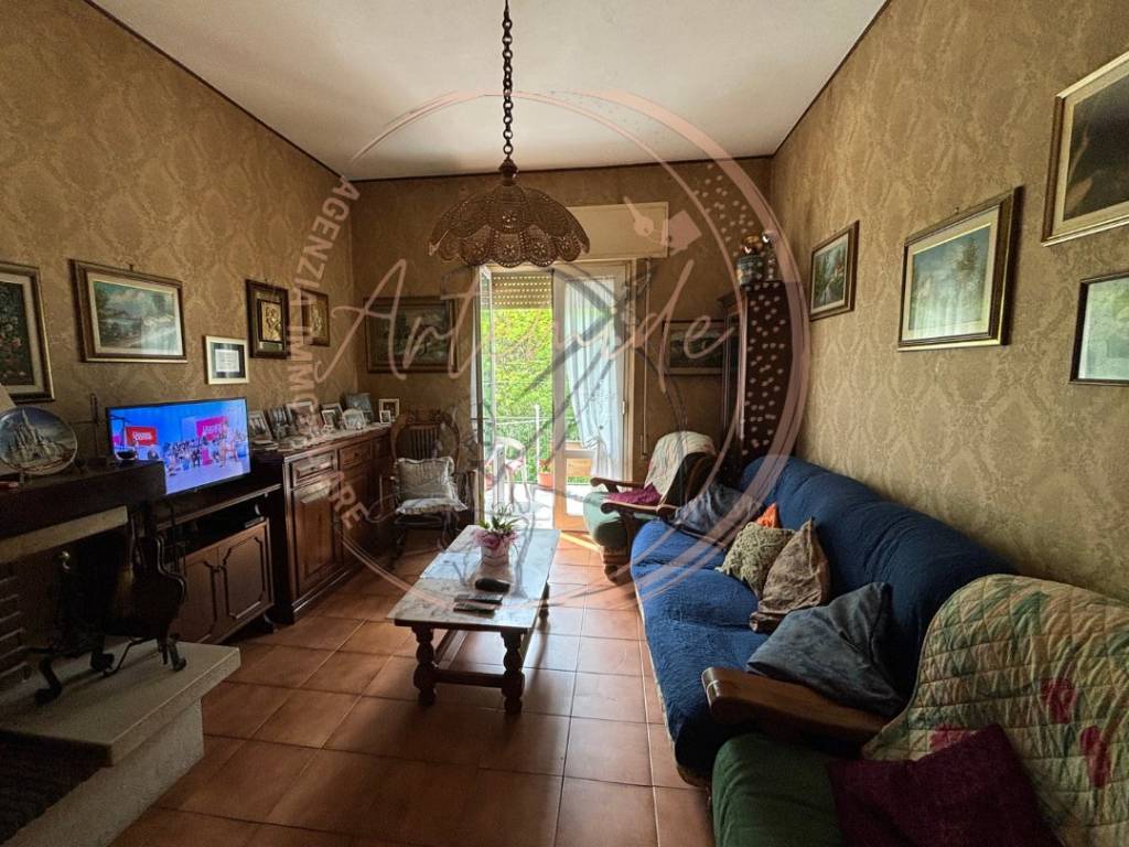 Appartamento a Massarosa in Via Comunale di Canipaletti, 2624 - Foto 2