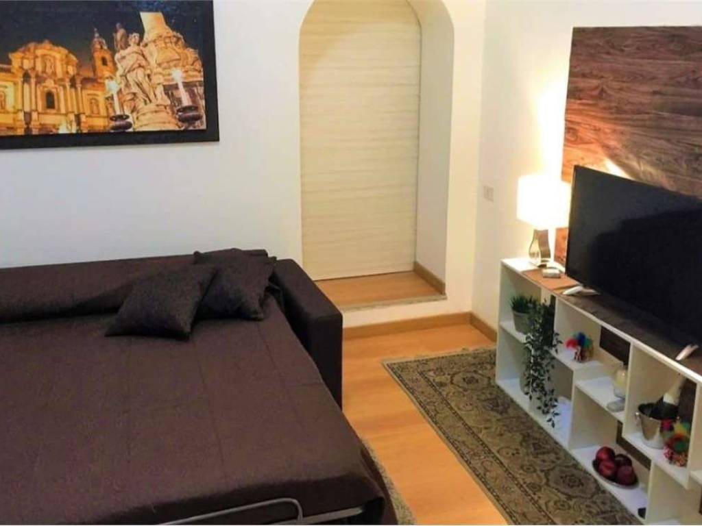 Appartamento a Catania in via teatro greco - Foto 2