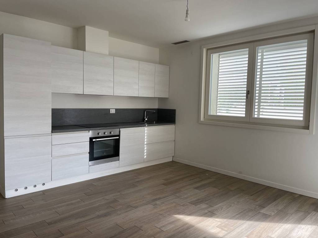 Appartamento a Pordenone in Piazzetta Cardinale Celso Costantini - Foto 5