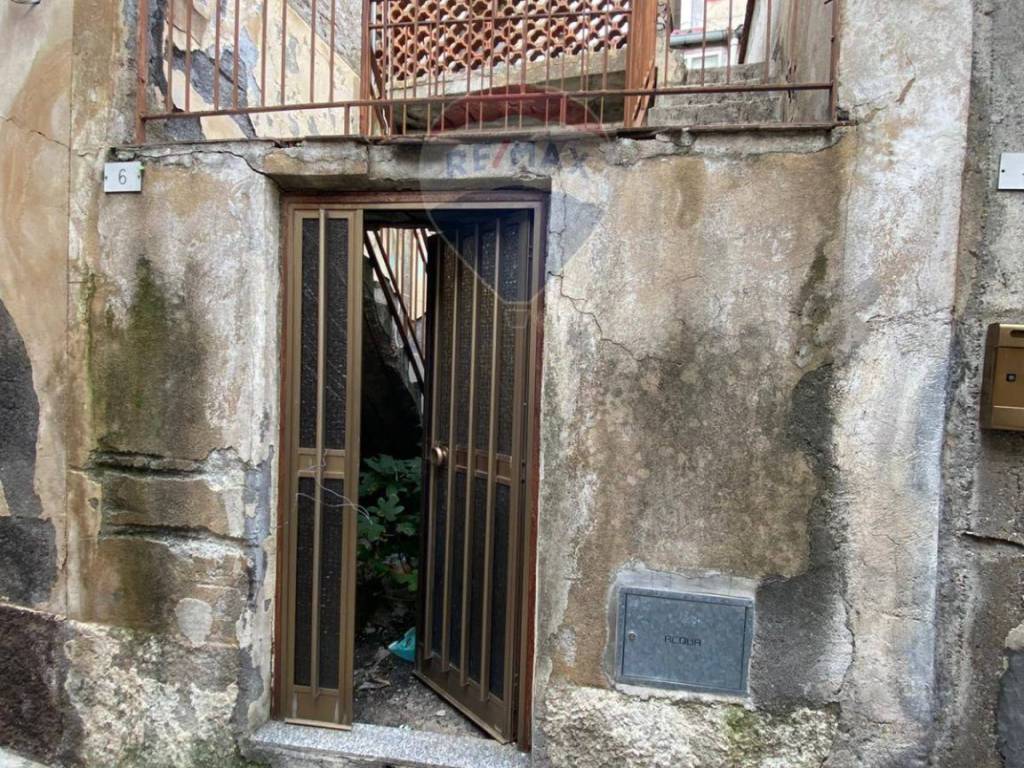 Casa indipendente a Calatabiano in Arnaldo da Reggio, 6 - Foto 2