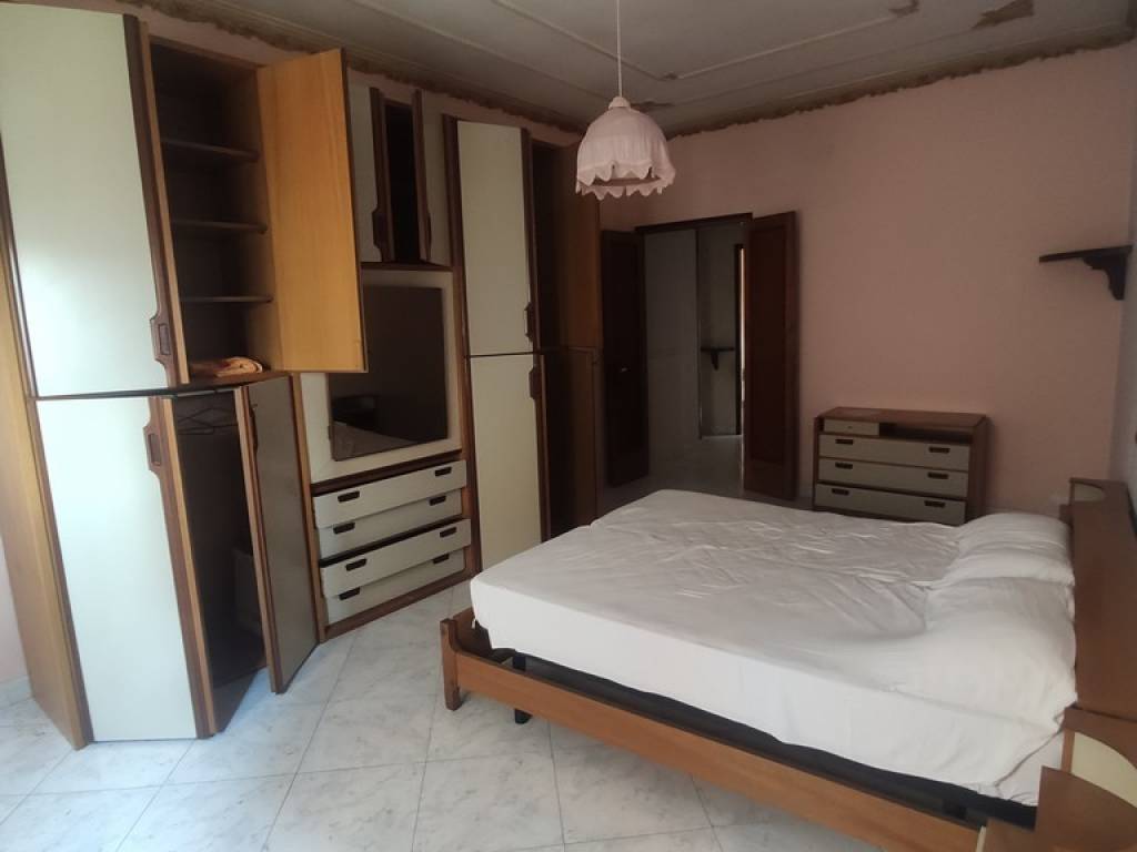 Appartamento a Caltagirone in Via Giovanni Pascoli, 12 - Foto 2