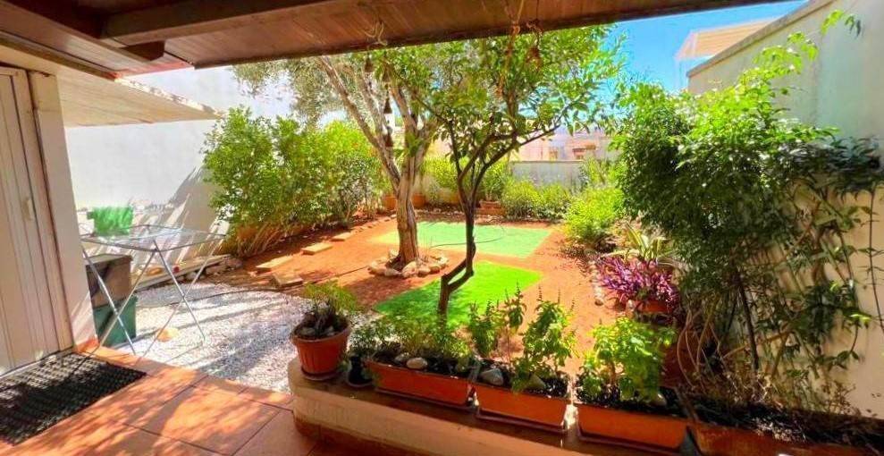 Casa indipendente a Castrignano del capo in Via Antonio Panzera - Foto 2