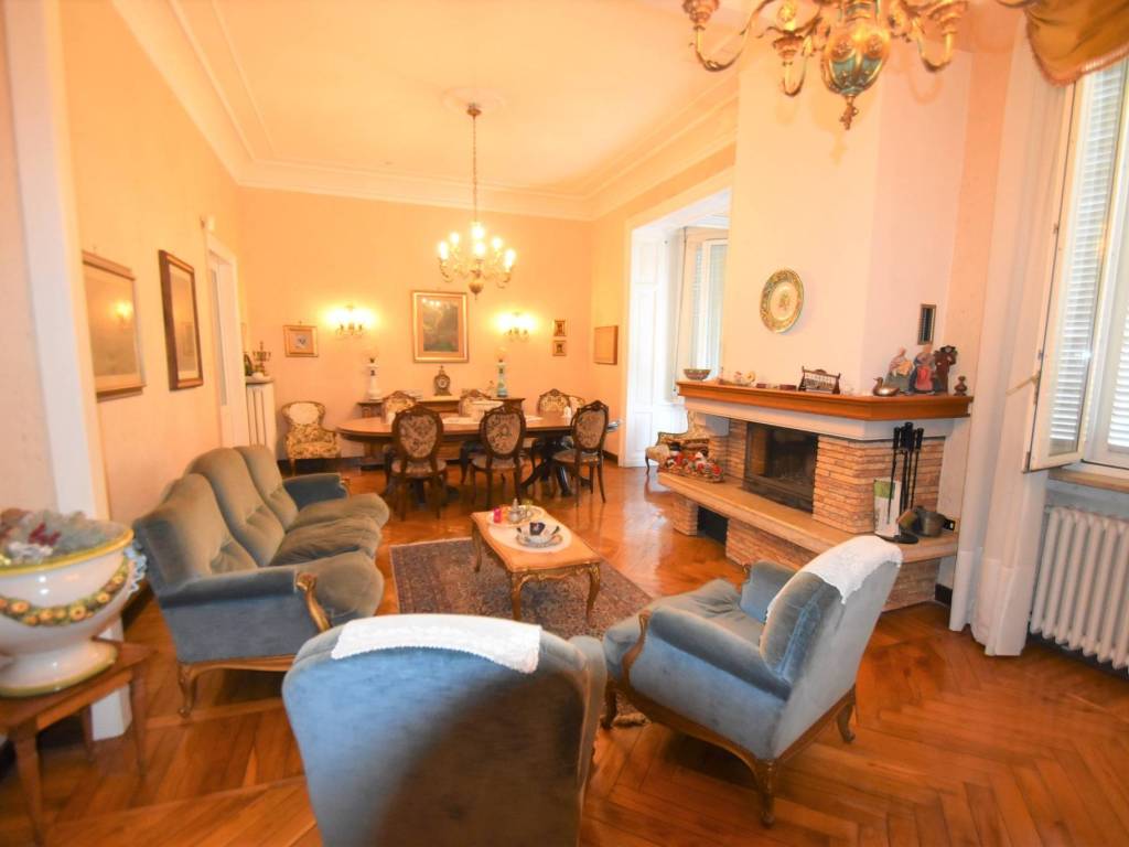 Villa a Vercelli in Via Antonio Meucci - Foto 3