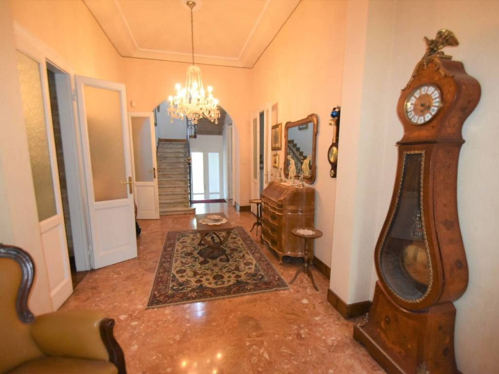 Villa a Vercelli in Via Antonio Meucci - Foto 4