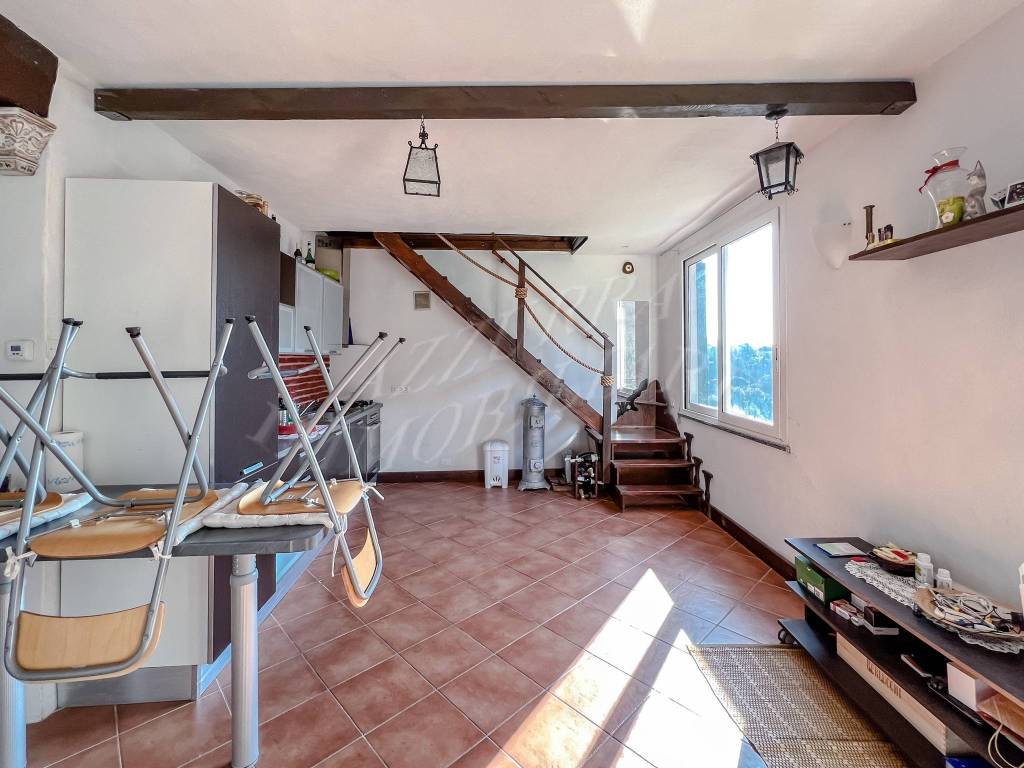 Appartamento a Varazze in Via Fossello - Foto 4