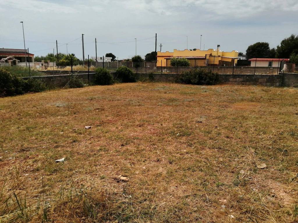 Terreno a Statte in Via Andrea Amati - Foto 2