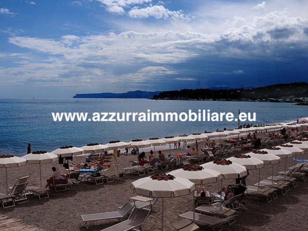 Appartamento a Varazze in Via Giuseppe Verdi - Foto 2