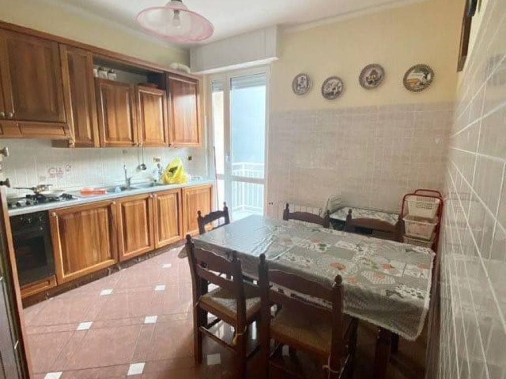 Appartamento a Diano marina in Via Francesco Agnese, 34 - Foto 2