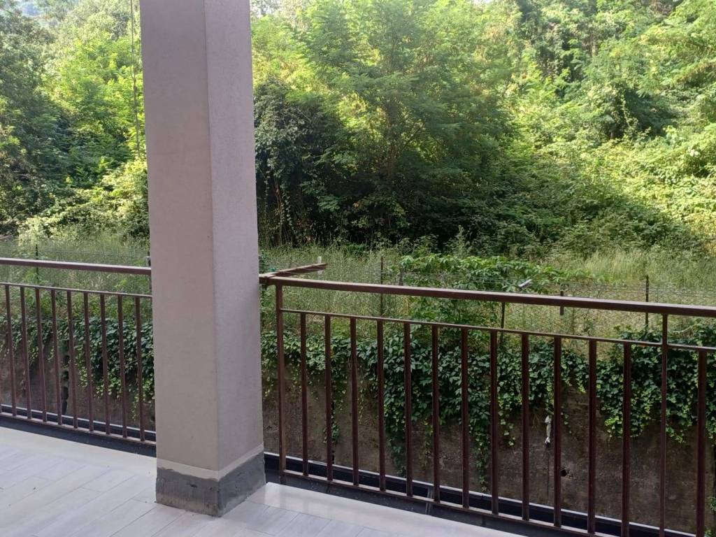 Appartamento a Salerno in Via Raffaele Cantarella - Foto 3