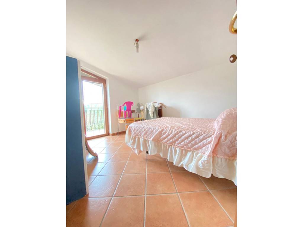 Villa a Aprilia in Via Monte Pisanino - Foto 3
